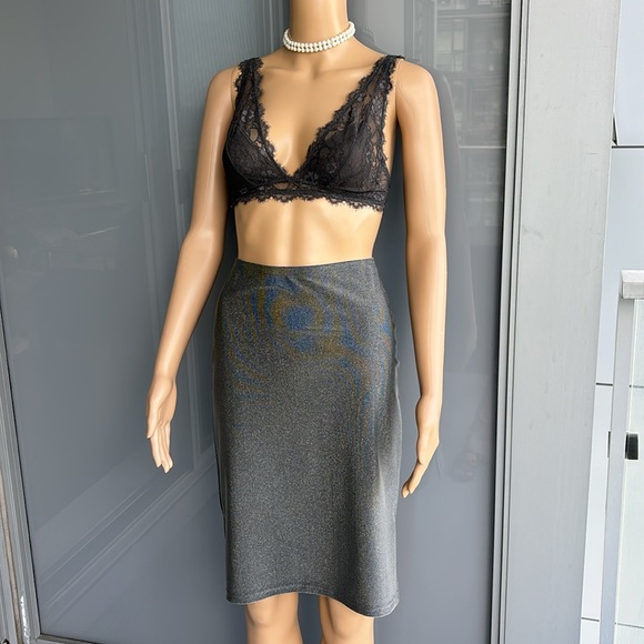 Ann Taylor Silver Grey Pencil Skirt - Picture 5 of 10